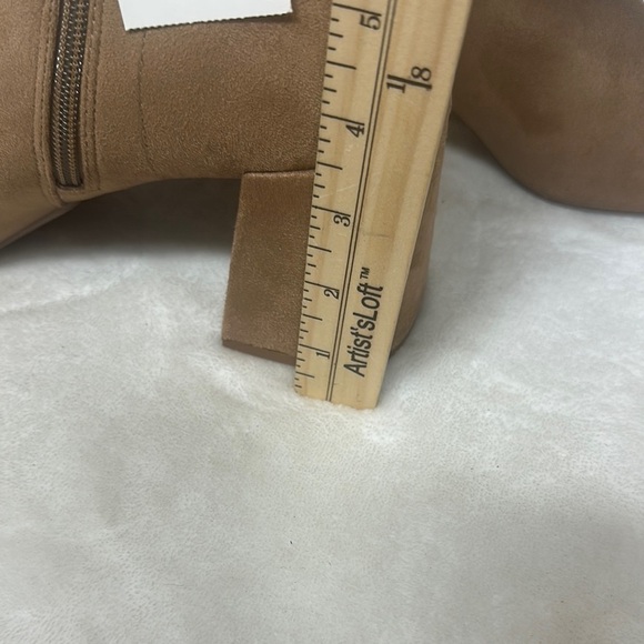A New Day Brown Heeled Boots with Chunky Block Heel - Picture 6 of 10